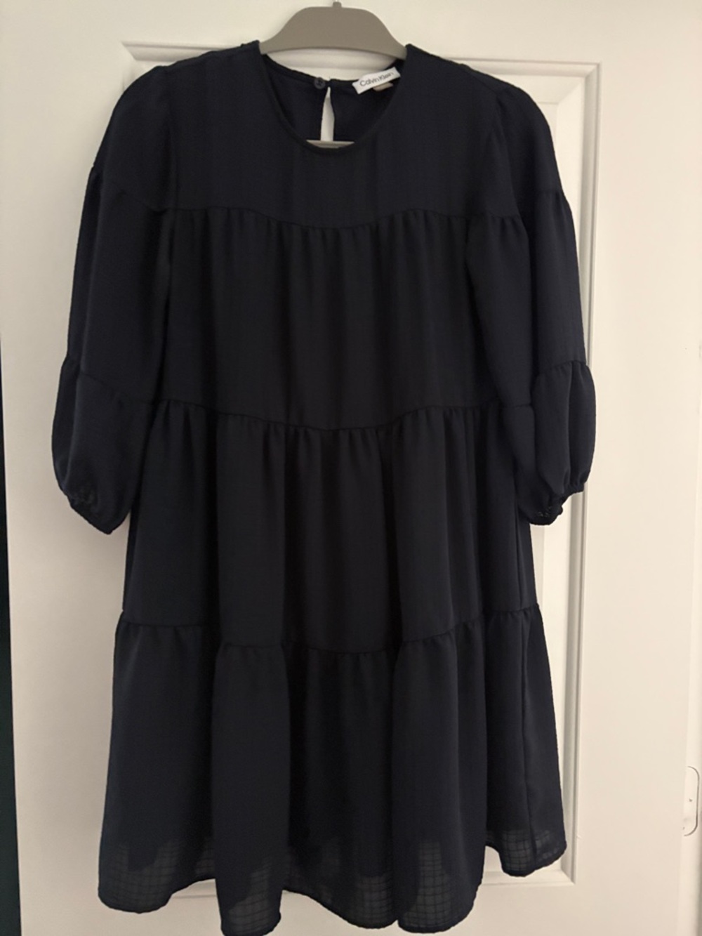 Calvin Klein 3/4 Sleeve Crew Neck Tiered Chiffon Shift Dress